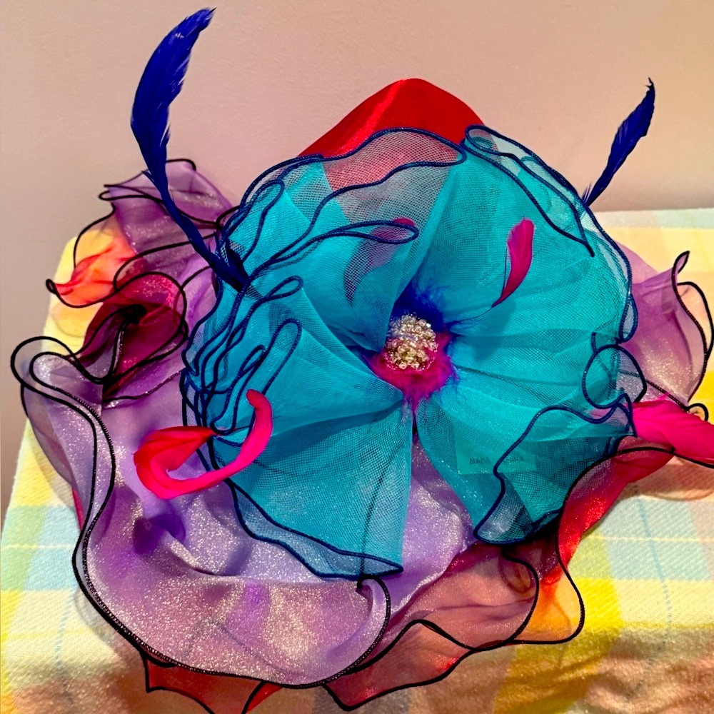 New Colorful Fascinator Hat with feathers